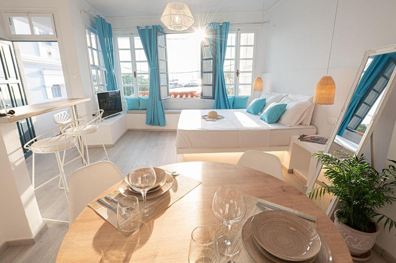 The White Rose Apartment Poros Town Eksteriør billede