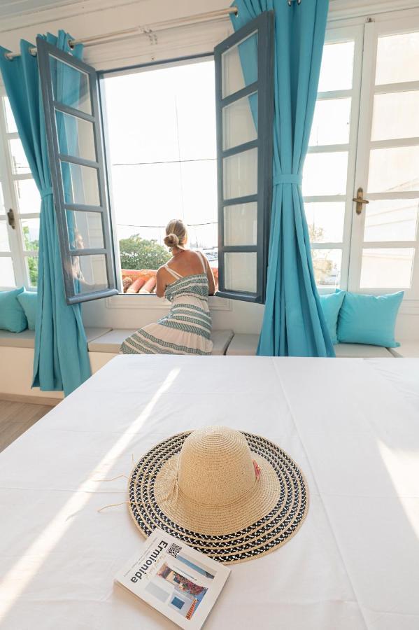 The White Rose Apartment Poros Town Eksteriør billede